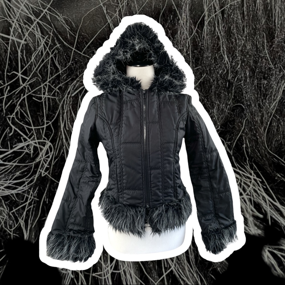 Blanc Noir women’s winter jacket with faux fur trim and hood
